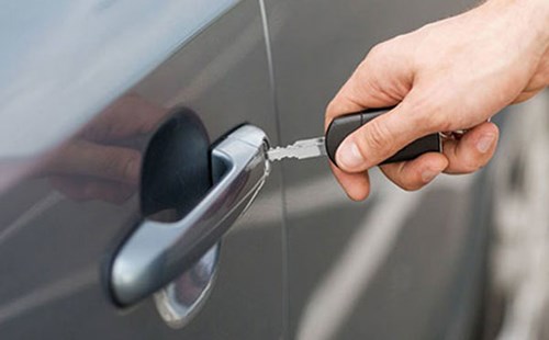 佛山上門配車鑰匙電話（專業汽車開鎖公司）