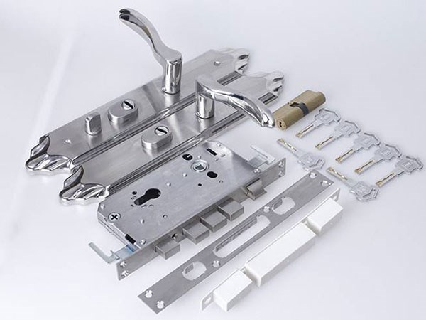 廈門開鎖電話號(hào)碼（防盜門換鎖電話）