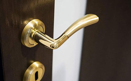 貴陽(yáng)南明區(qū)保險(xiǎn)柜開(kāi)鎖（修鎖換鎖芯電話）